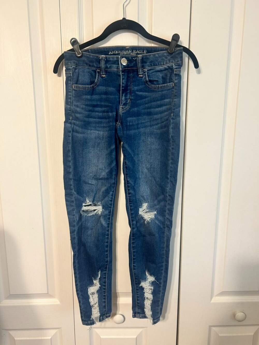 American Eagle Highest Level Stretch Jegging Crop Jeans Size 4 Distressed